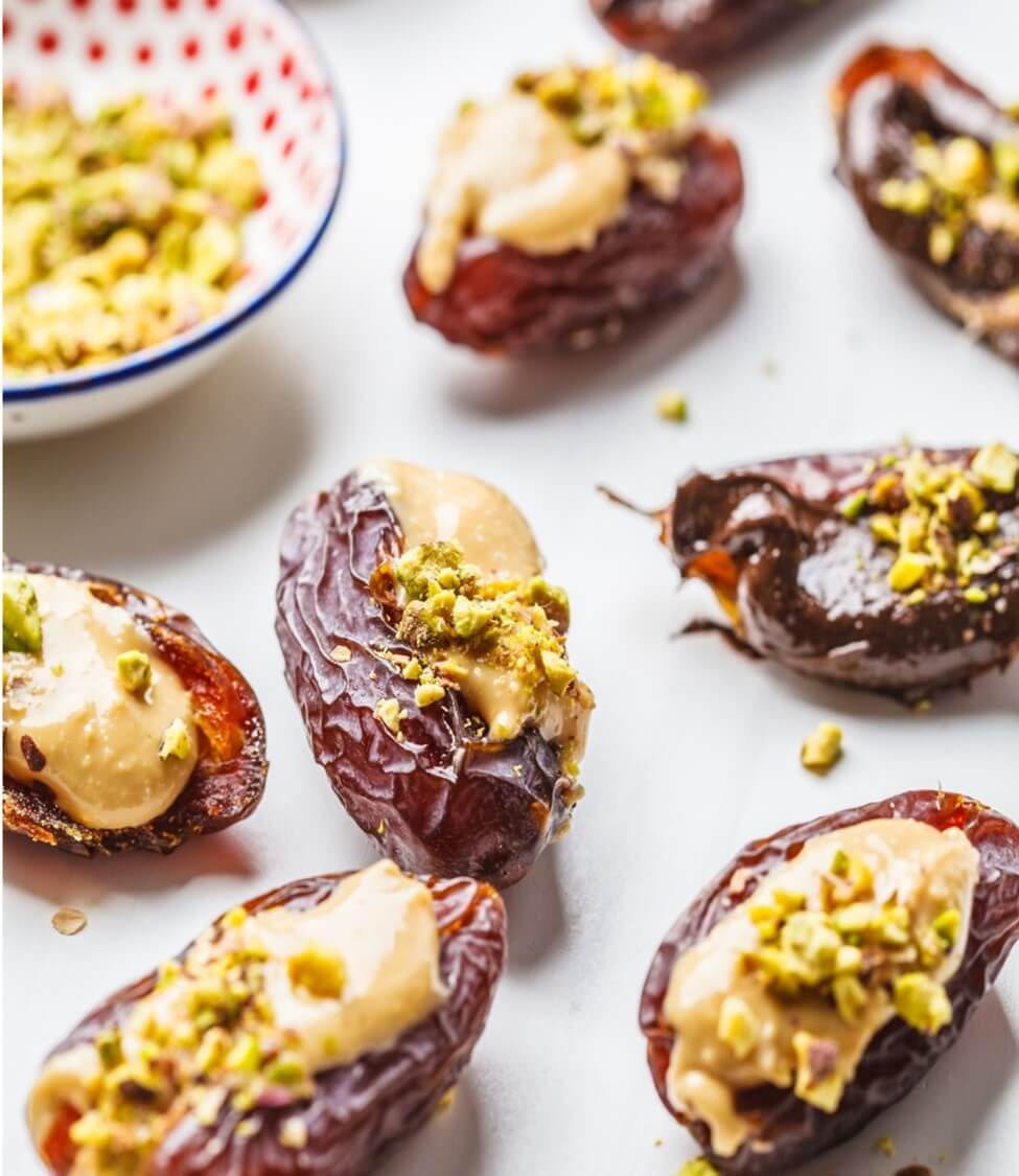 Read more about the article Stuffed Dates – A healthy and yummy treat!