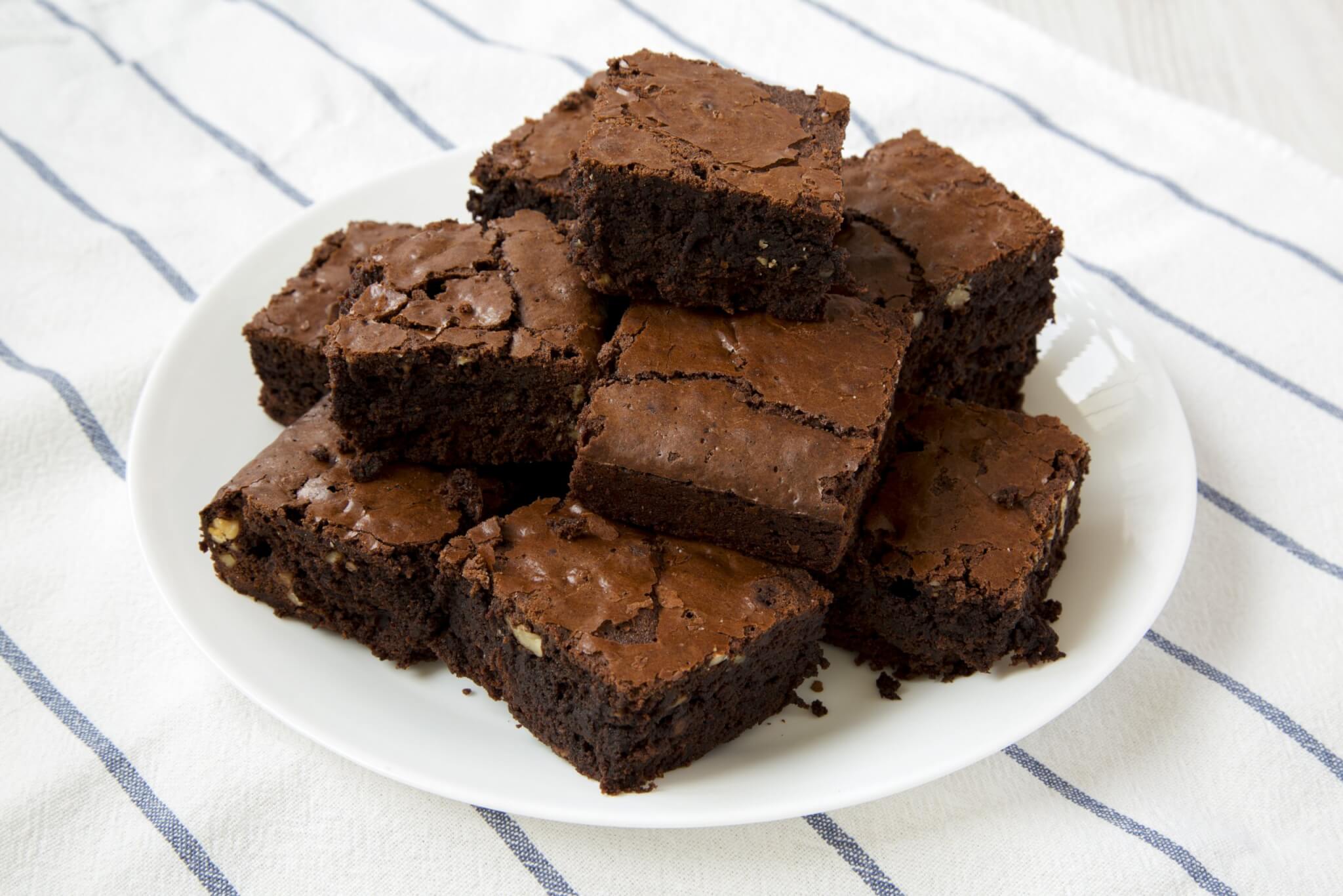 Read more about the article Pesach Nutty Brownies!
